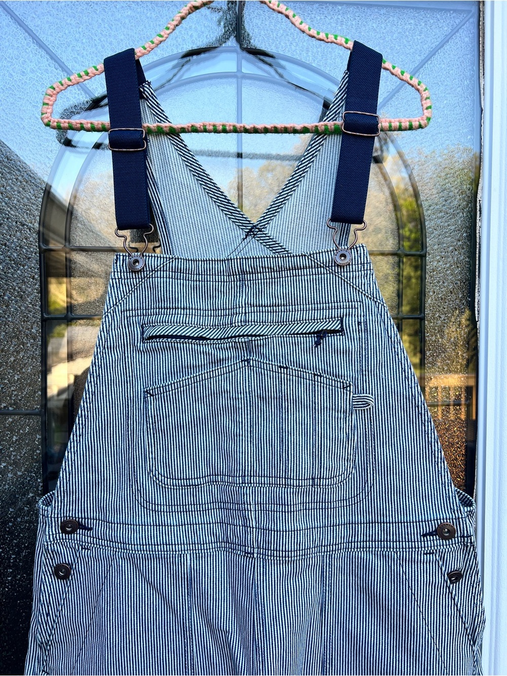 Duluth Trading Co Rootstock Gardening Overalls - Picture 3 of 7